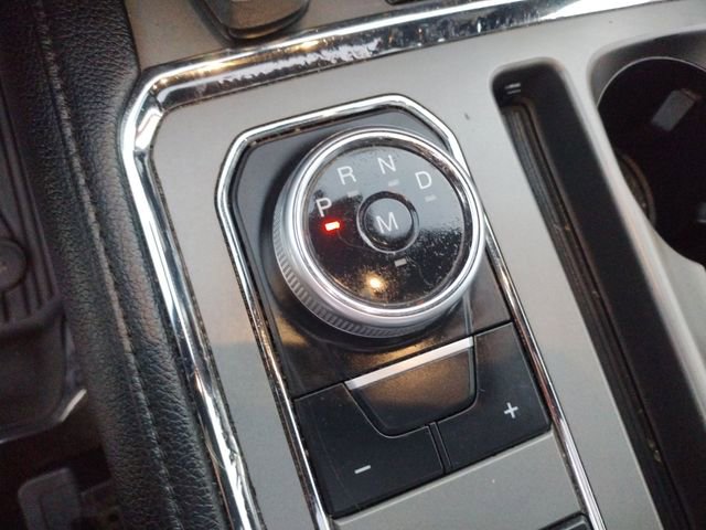 Used 2020 Ford Expedition XLT w/ Equipment Group 202A AWD/4WD image 29