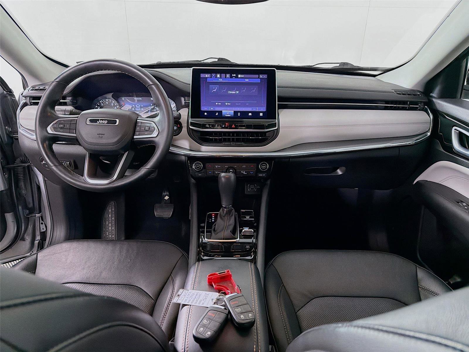 Used 2022 Jeep Compass Limited AWD/4WD image 21