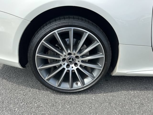 Used 2017 Mercedes-Benz SL 550 image 31