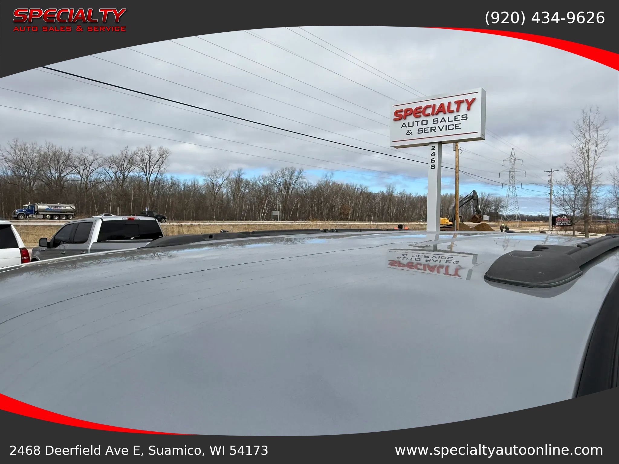 Used 2013 Chrysler Town & Country Touring FWD image 10