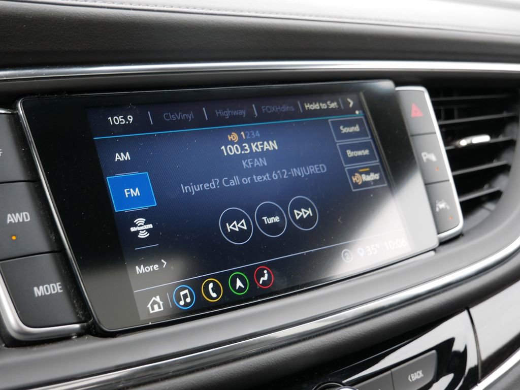 Used 2021 Buick Enclave Avenir w/ Avenir Technology Package AWD/4WD image 25