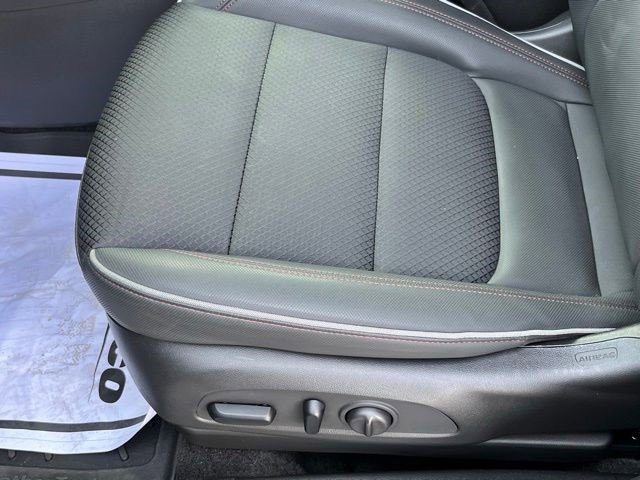 Certified 2023 Chevrolet TrailBlazer RS w/ Convenience Package image 16