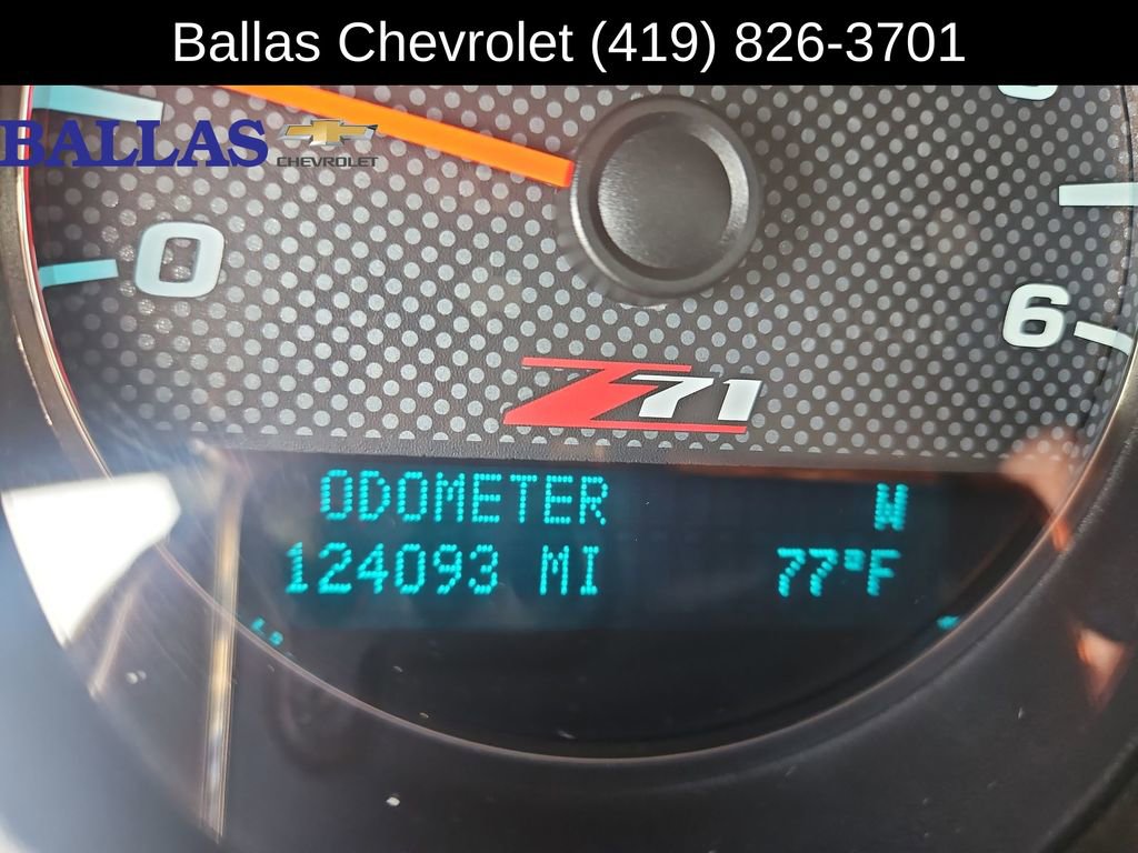 Used 2010 Chevrolet Avalanche LT w/ Luxury Package AWD/4WD image 12