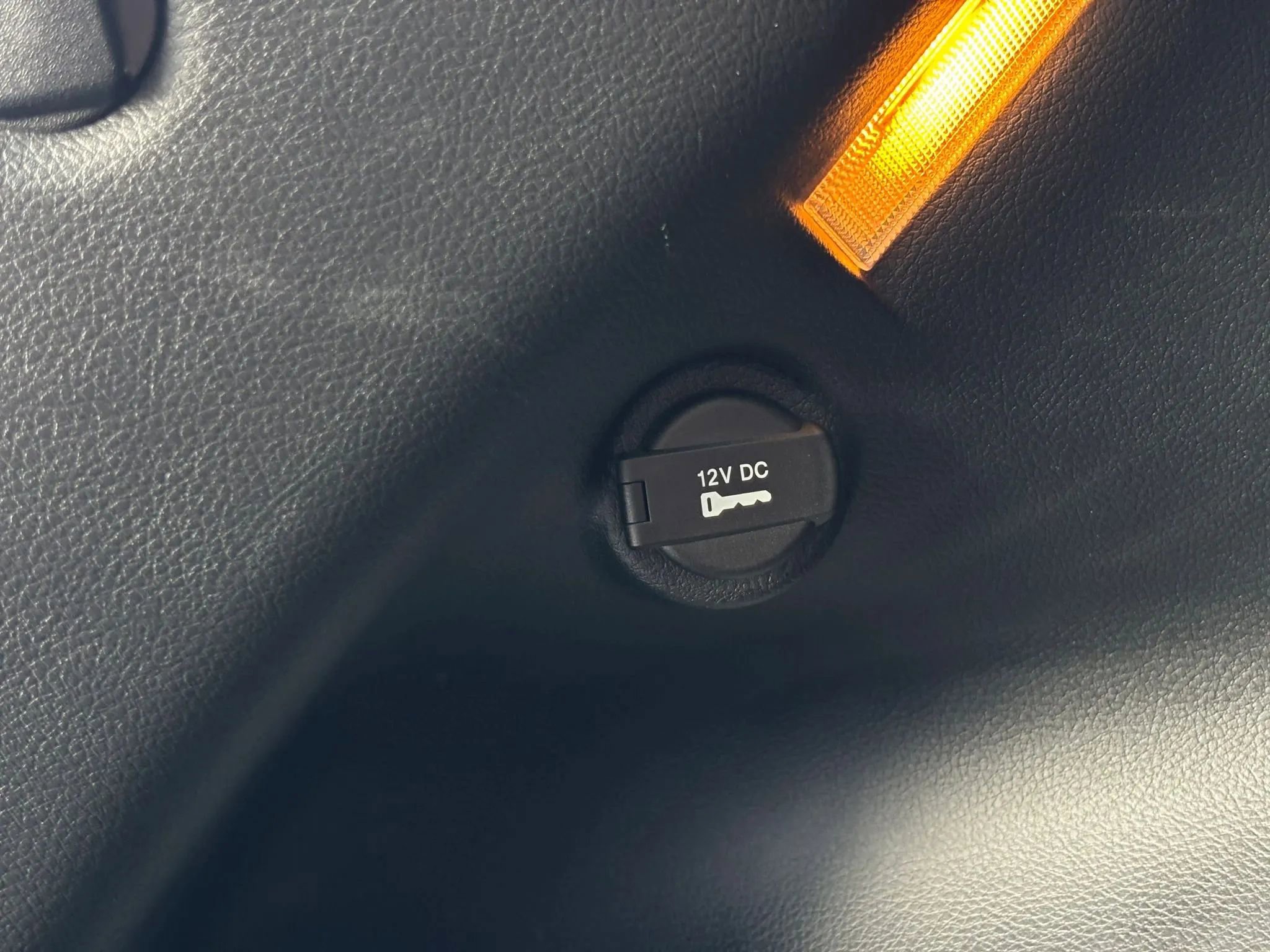 Used 2022 Jeep Compass Limited w/ Sun and Sound Group image 40