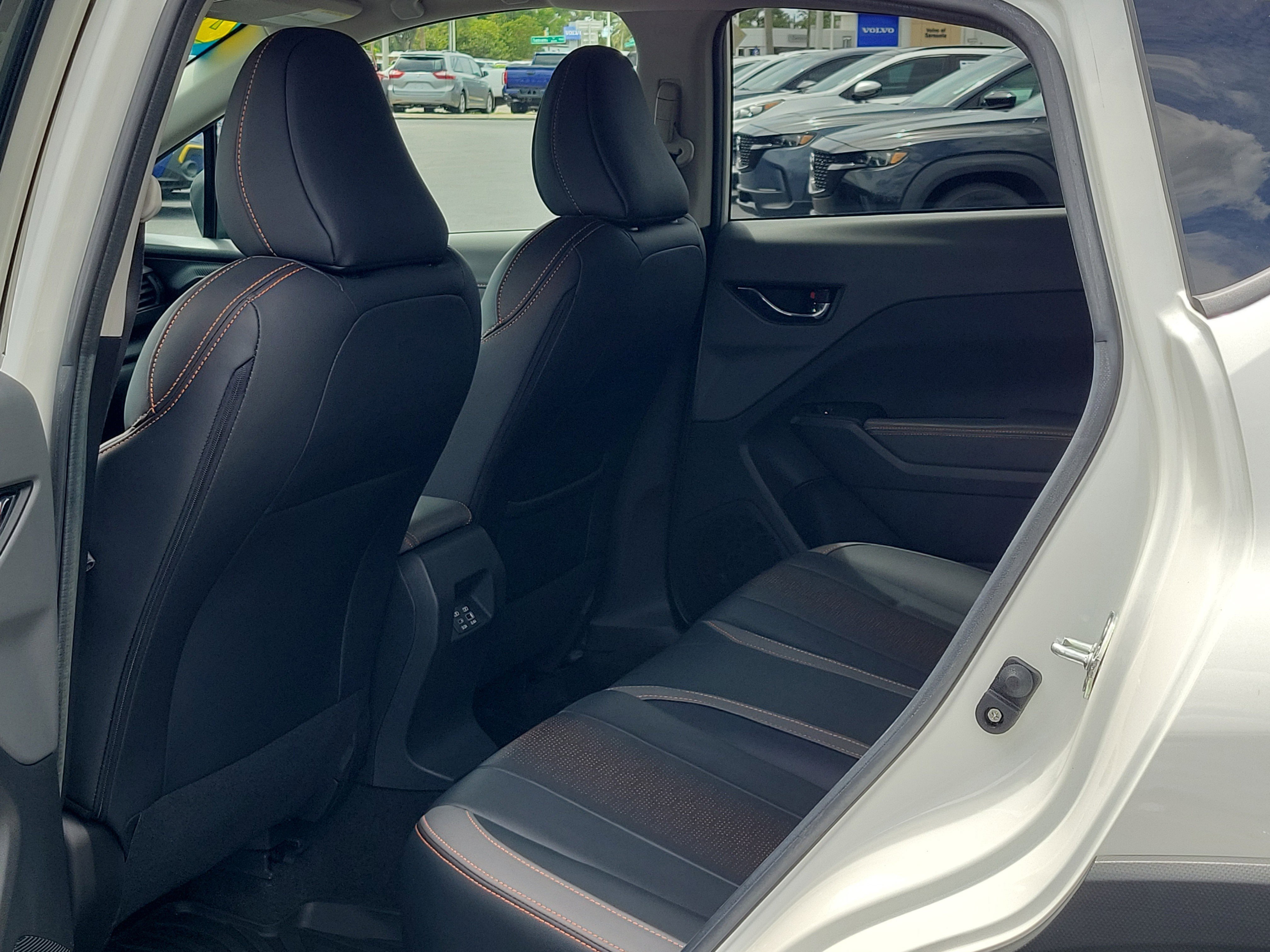 Used 2024 Subaru Crosstrek 2.5i Limited w/ Crosstrek Mirror Package image 14