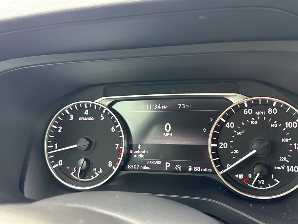 Used 2025 Nissan Pathfinder S FWD image 4