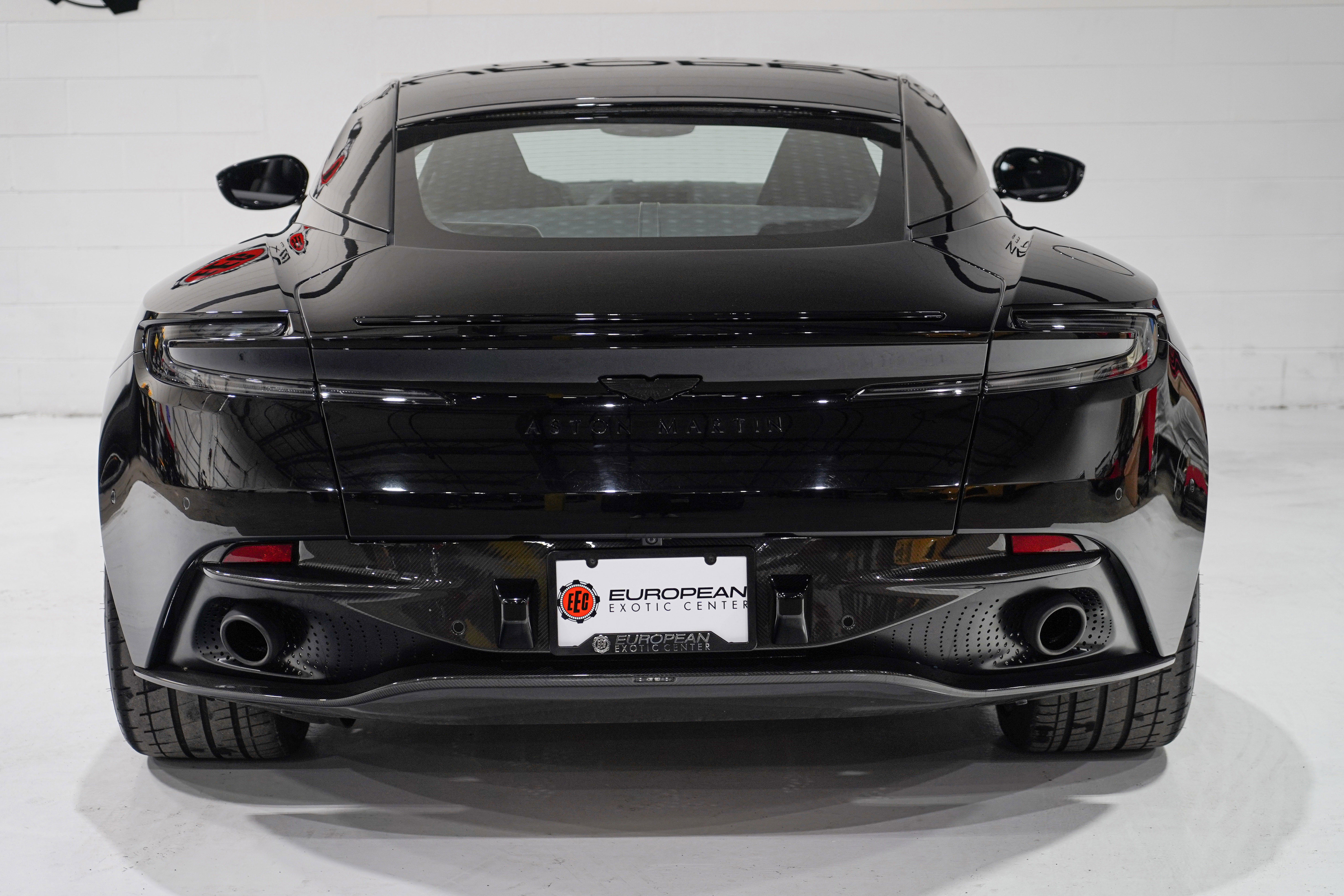 Used 2023 Aston Martin DB11 V12 RWD image 3