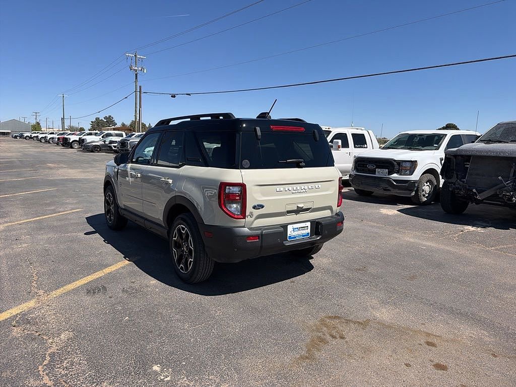 Certified 2025 Ford Bronco Sport Outer Banks w/ Outer Banks Tech Package+ image 5