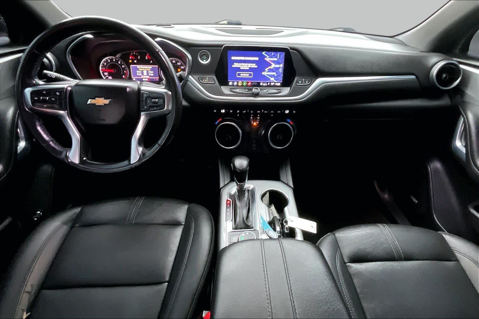 Used 2021 Chevrolet Blazer LT w/ Sound & Technology Package FWD image 14