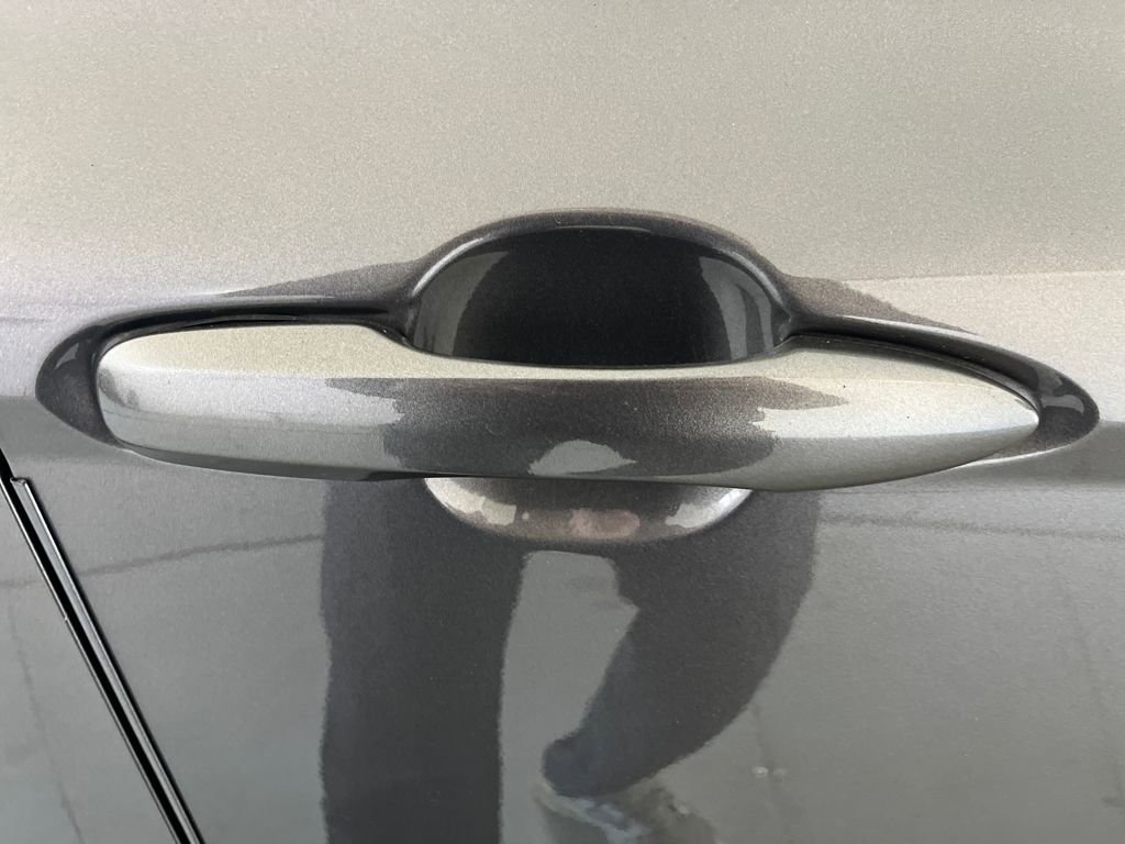 Used 2023 Toyota Camry LE image 47