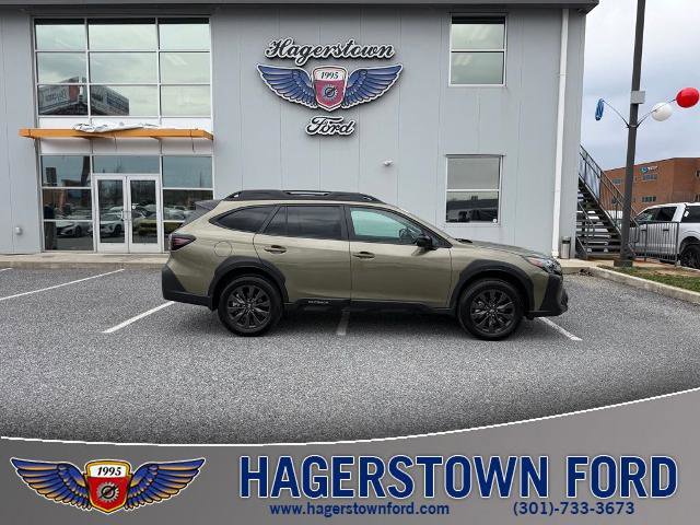 Used 2025 Subaru Outback Onyx Edition AWD/4WD image 1