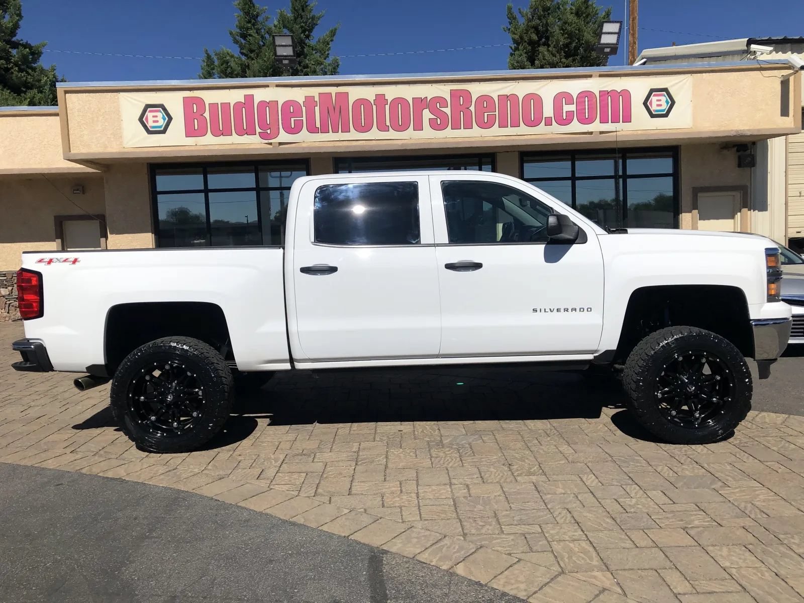 Used 2014 Chevrolet Silverado 1500 LT w/ Trailering Package AWD/4WD image 1