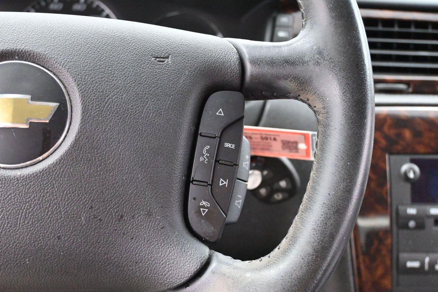 Used 2013 Chevrolet Impala LT w/ LT Sunroof Package FWD image 15