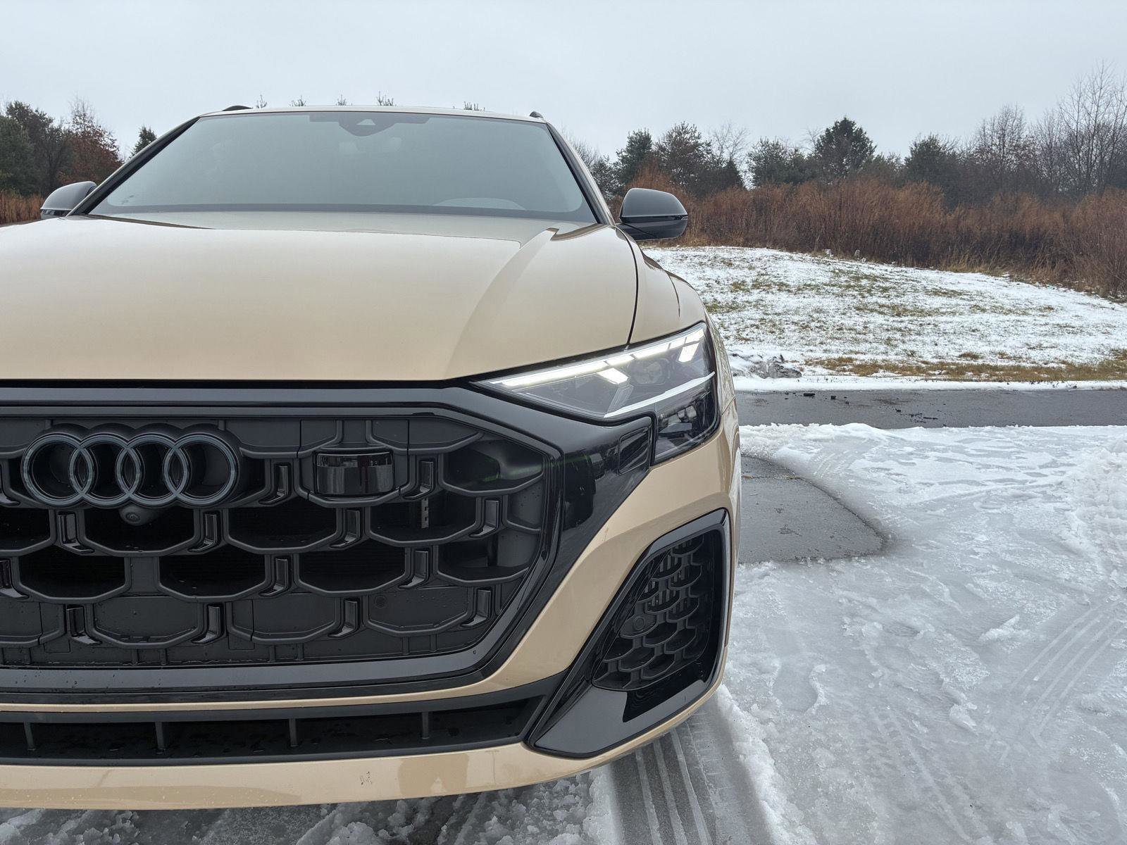 Used 2024 Audi SQ8 Premium Plus w/ 23" Wheel Package image 7