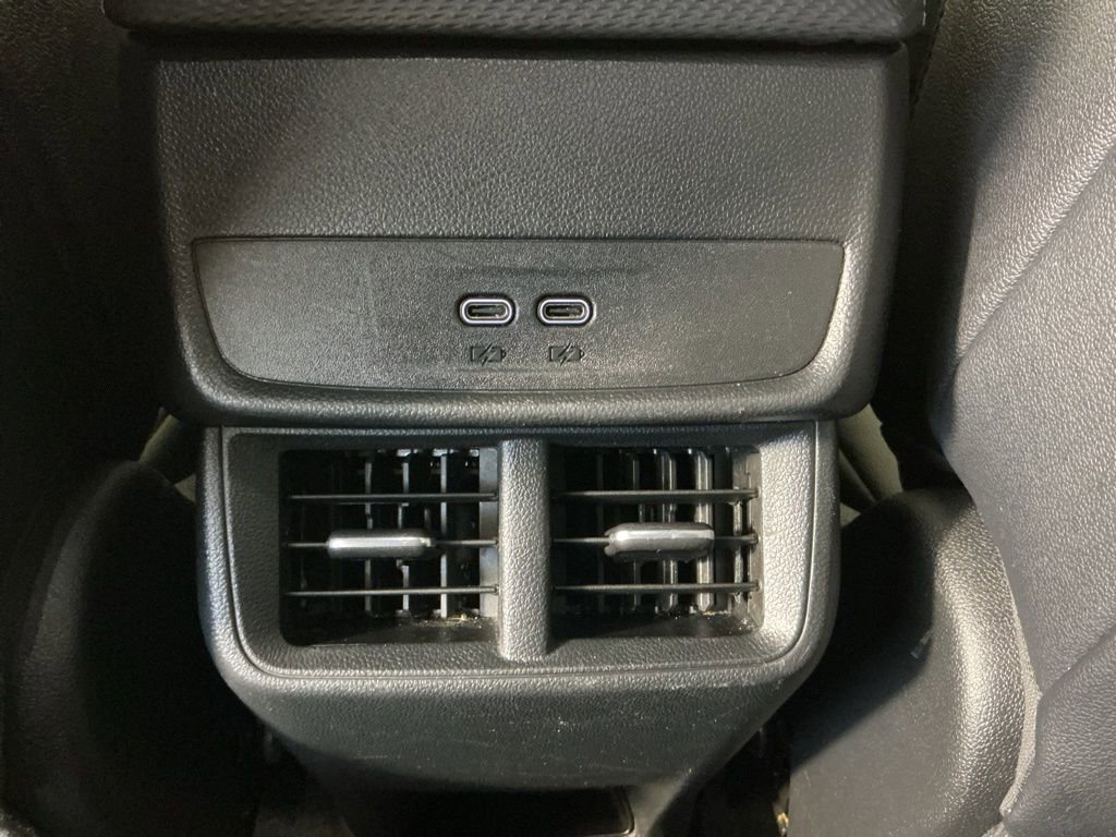 Used 2025 Chevrolet Equinox LT w/ Convenience Package II AWD/4WD image 12