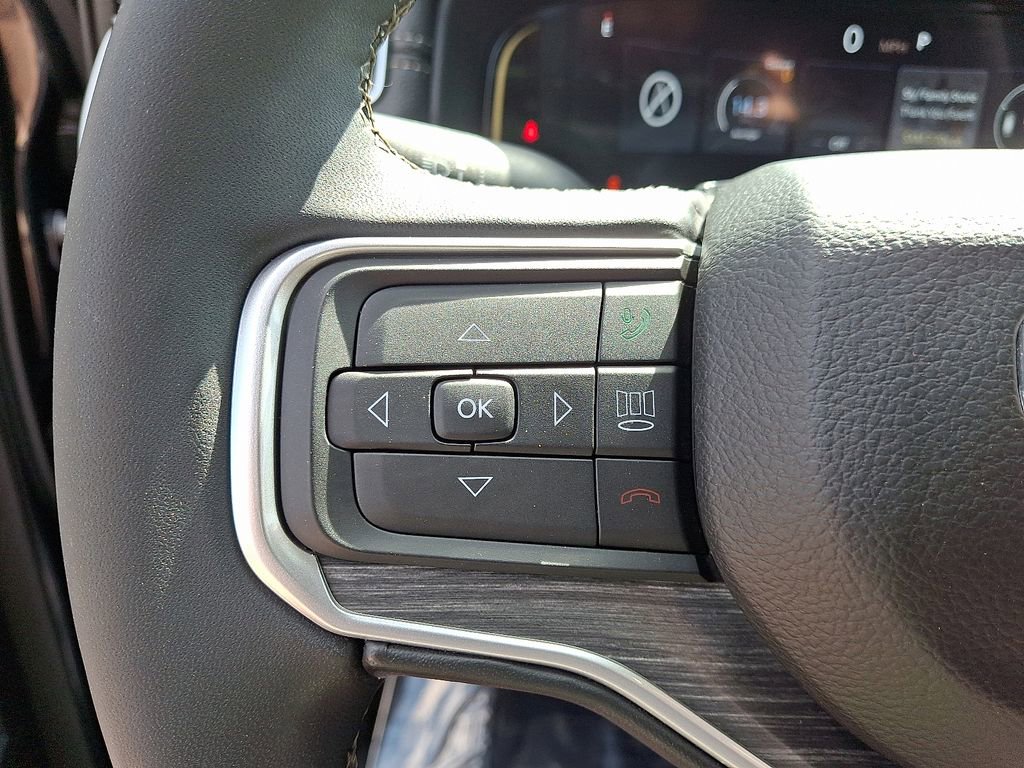 Certified 2024 Jeep Wagoneer Series II image 23