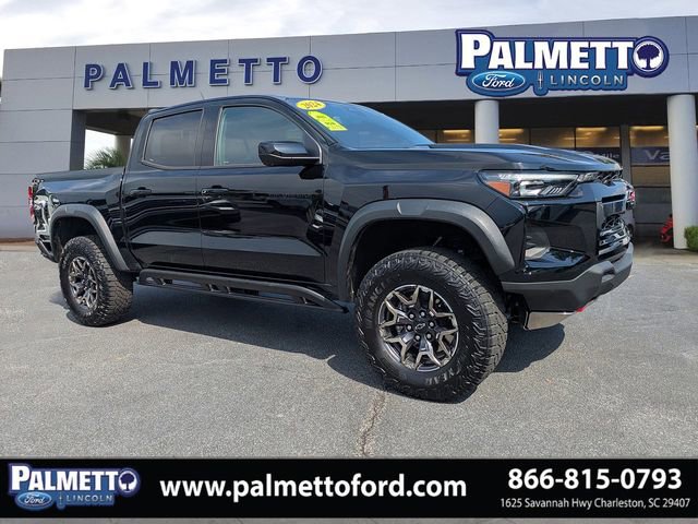 Used 2024 Chevrolet Colorado ZR2 w/ ZR2 Convenience Package III AWD/4WD image 1