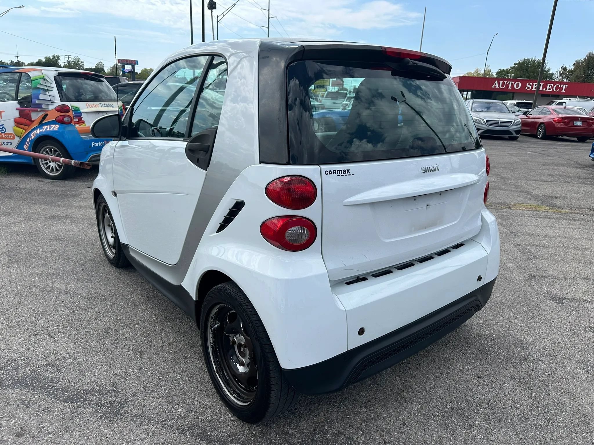 Used 2015 smart fortwo pure RWD image 27