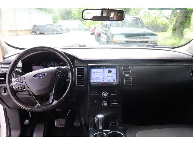 Used 2016 Ford Flex SEL w/ Equipment Group 202A FWD image 13