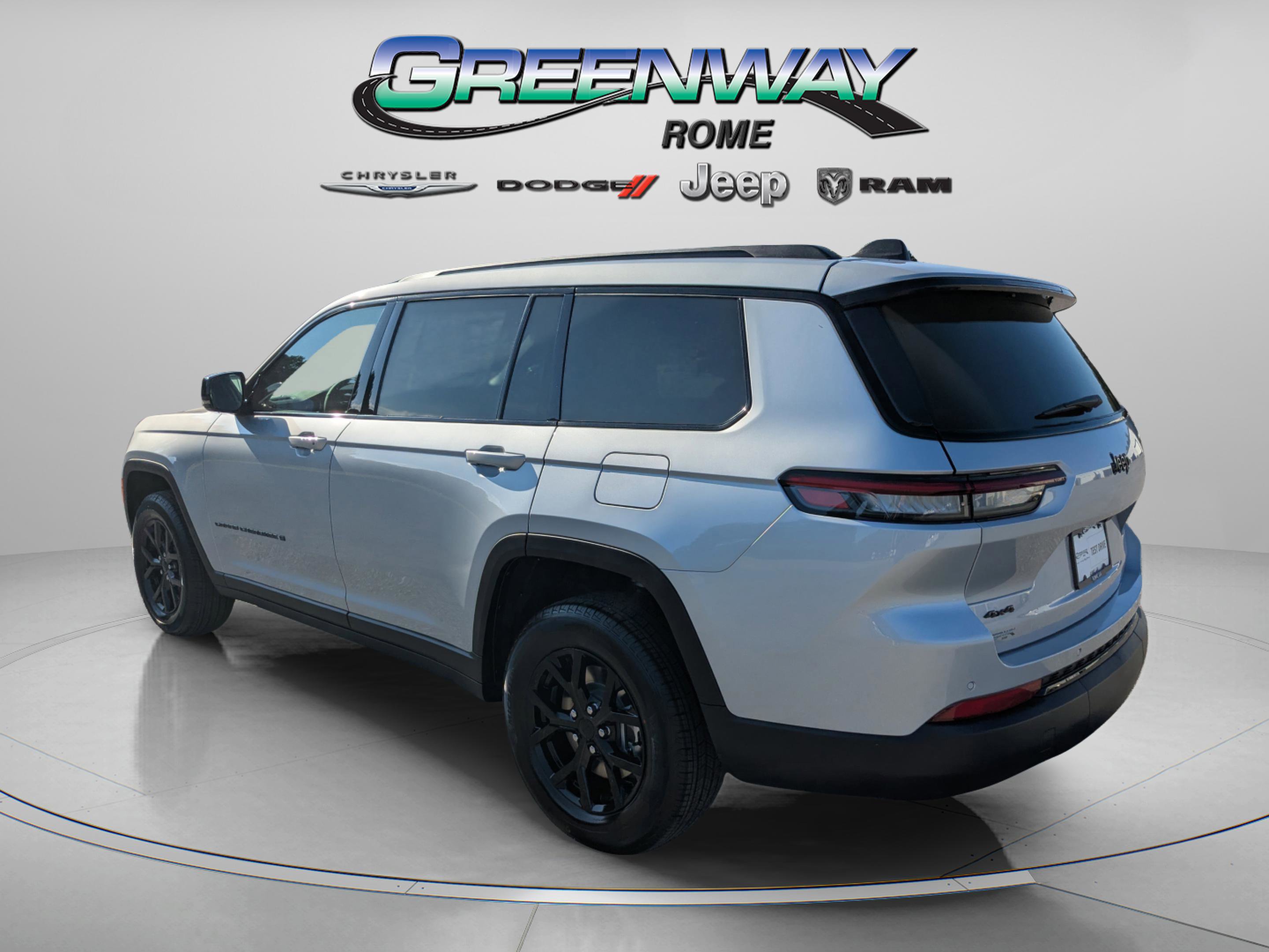 New 2025 Jeep Grand Cherokee L Altitude image 5
