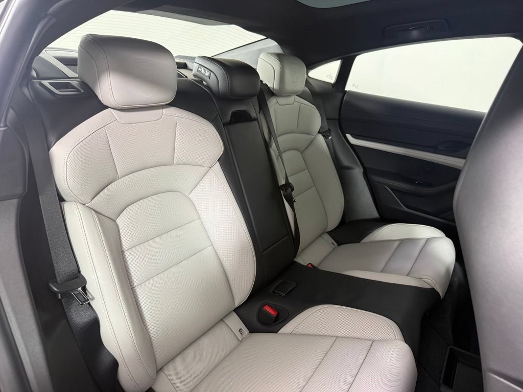 Certified 2024 Porsche Taycan w/ Premium Package RWD image 18