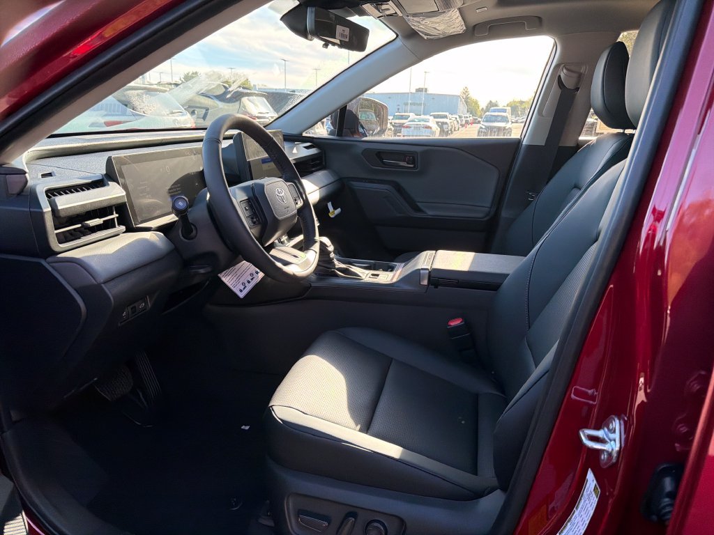 Used 2026 Toyota RAV4 XLE Premium w/ Panoramic Sun Roof Package AWD/4WD image 10