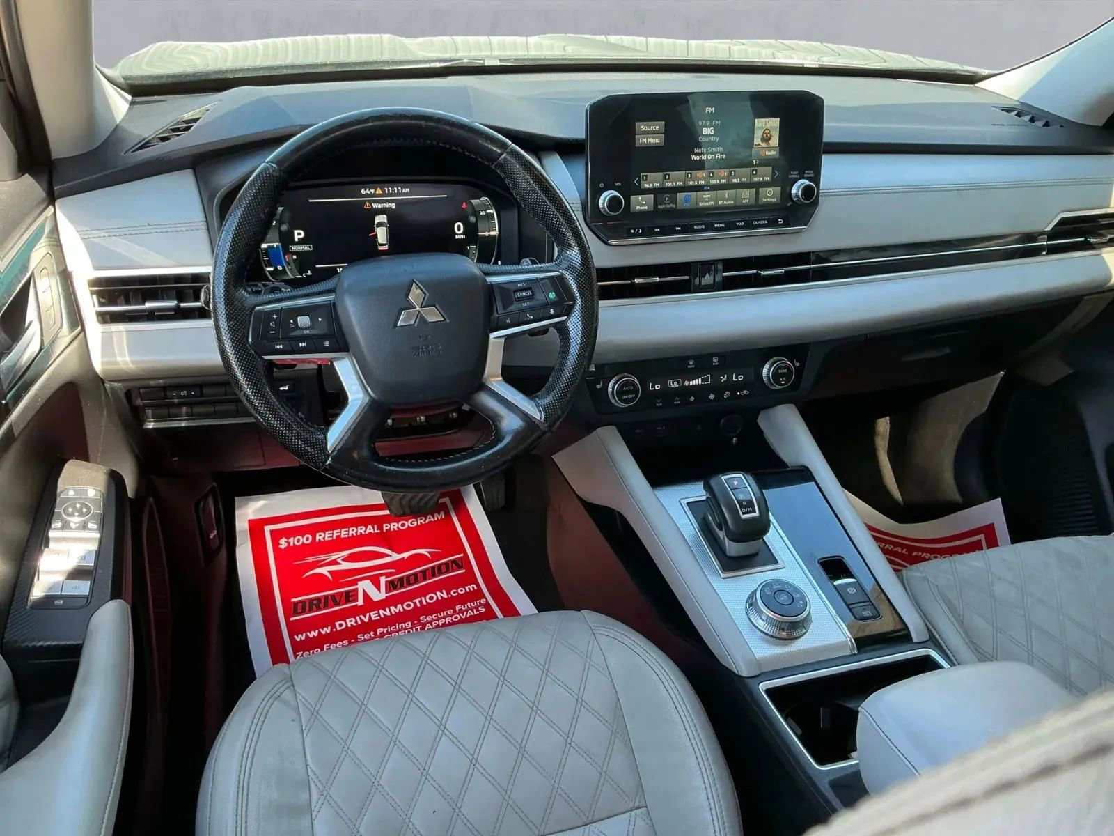 Used 2022 Mitsubishi Outlander SEL image 16