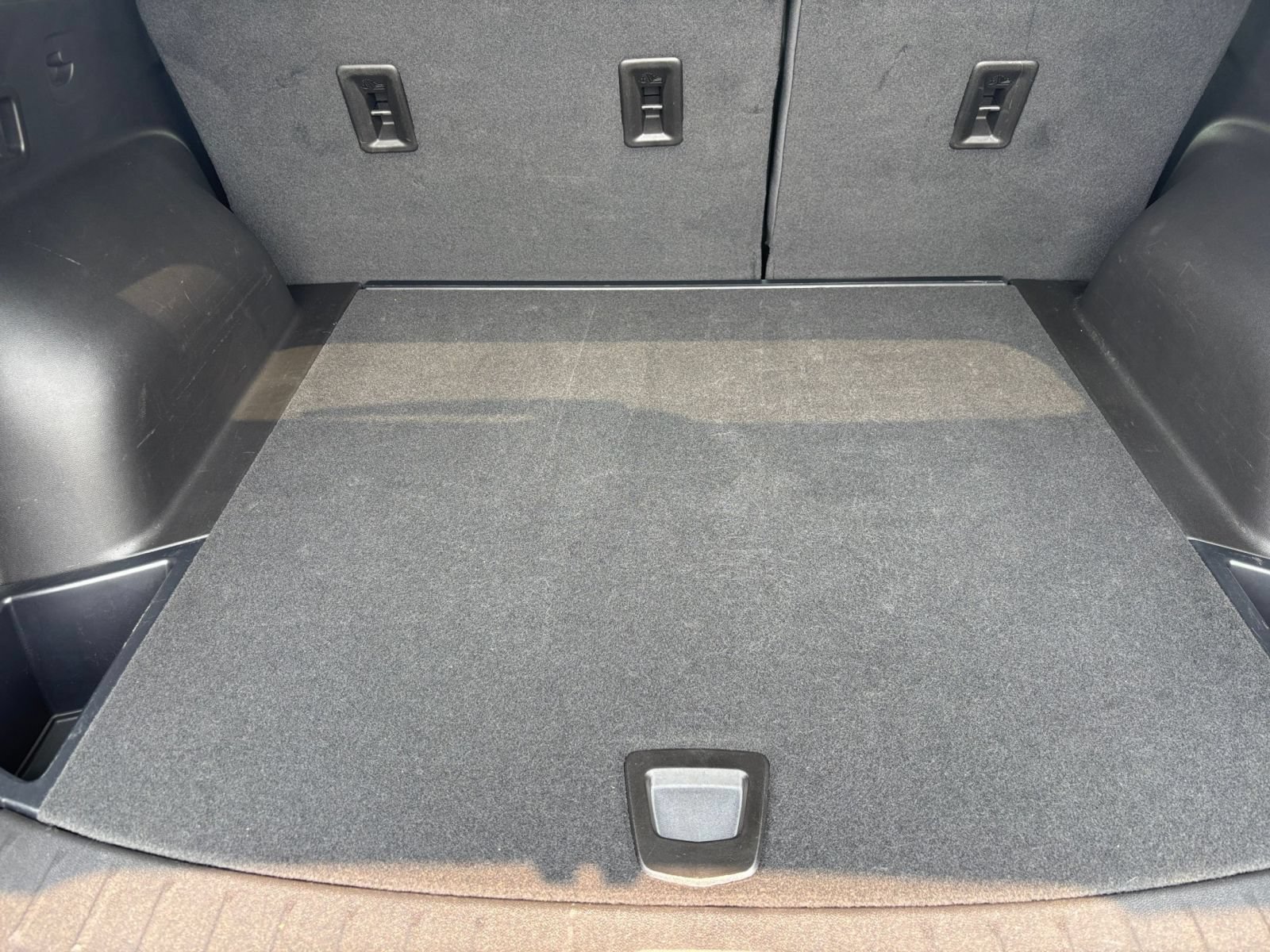 Used 2025 Chevrolet Blazer LT FWD image 32