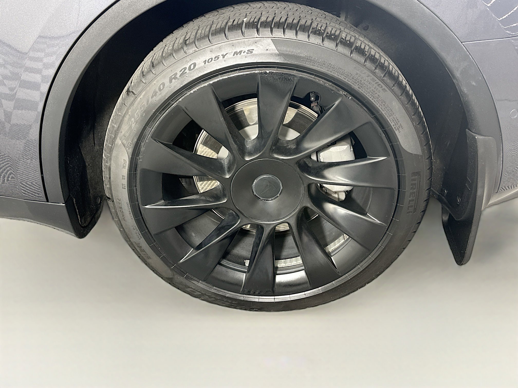 Used 2021 Tesla Model Y Long Range image 11