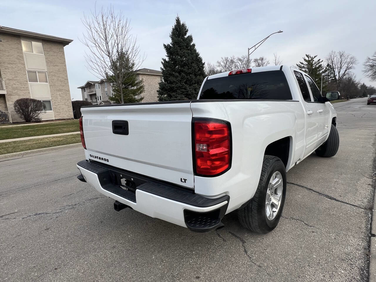Used 2017 Chevrolet Silverado 1500 LT w/ All Star Edition image 6