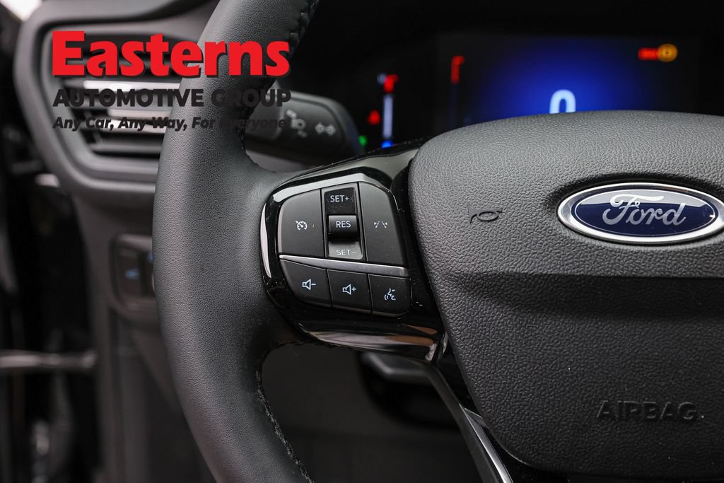 Used 2023 Ford Escape Active AWD/4WD image 14