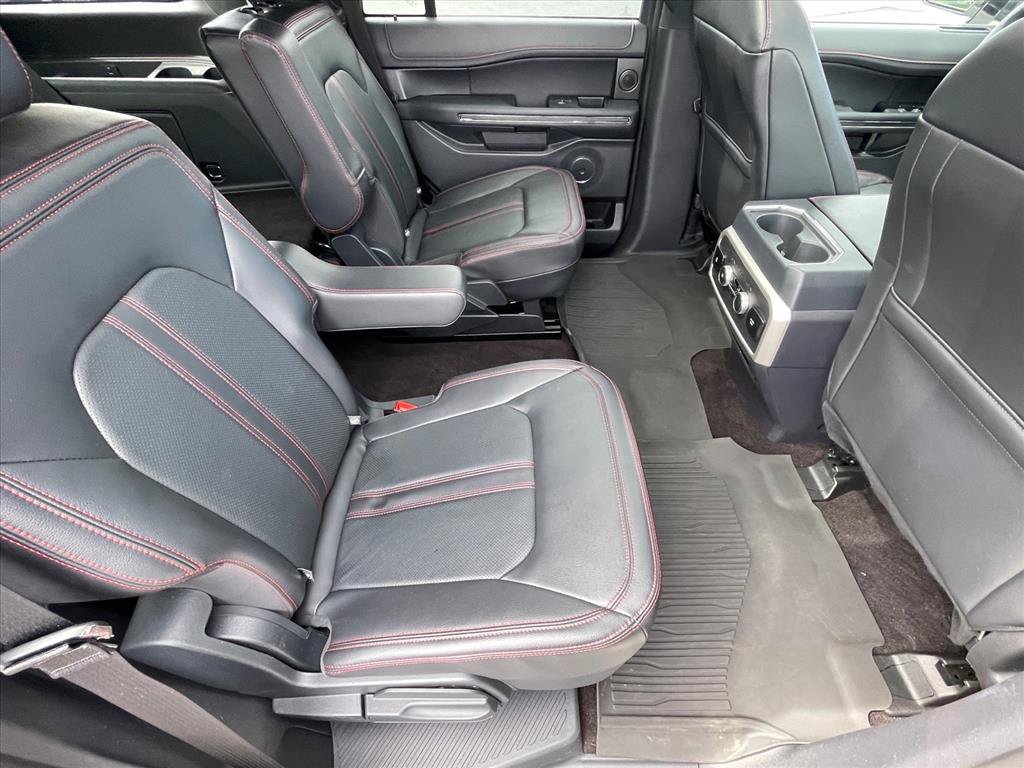 Used 2023 Ford Expedition Limited RWD image 29
