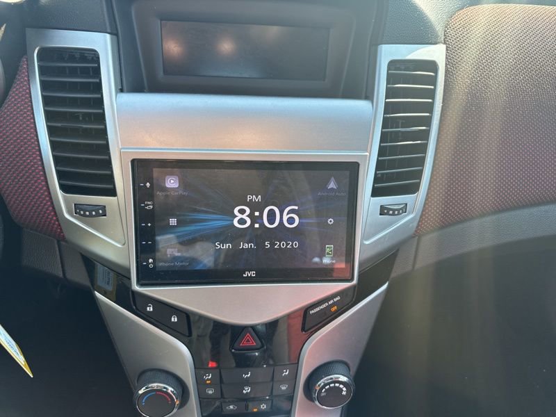 Used 2014 Chevrolet Cruze LT image 14