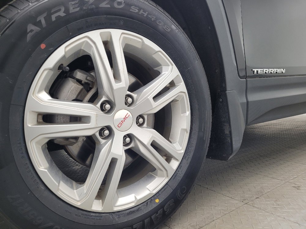 Used 2018 GMC Terrain SLE AWD/4WD image 31