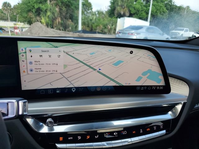 Used 2024 Cadillac Lyriq Sport image 27