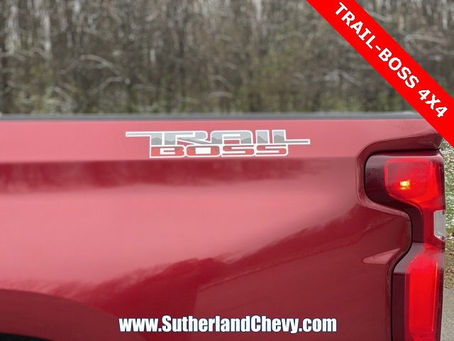 Used 2019 Chevrolet Silverado 1500 LT Trail Boss image 12