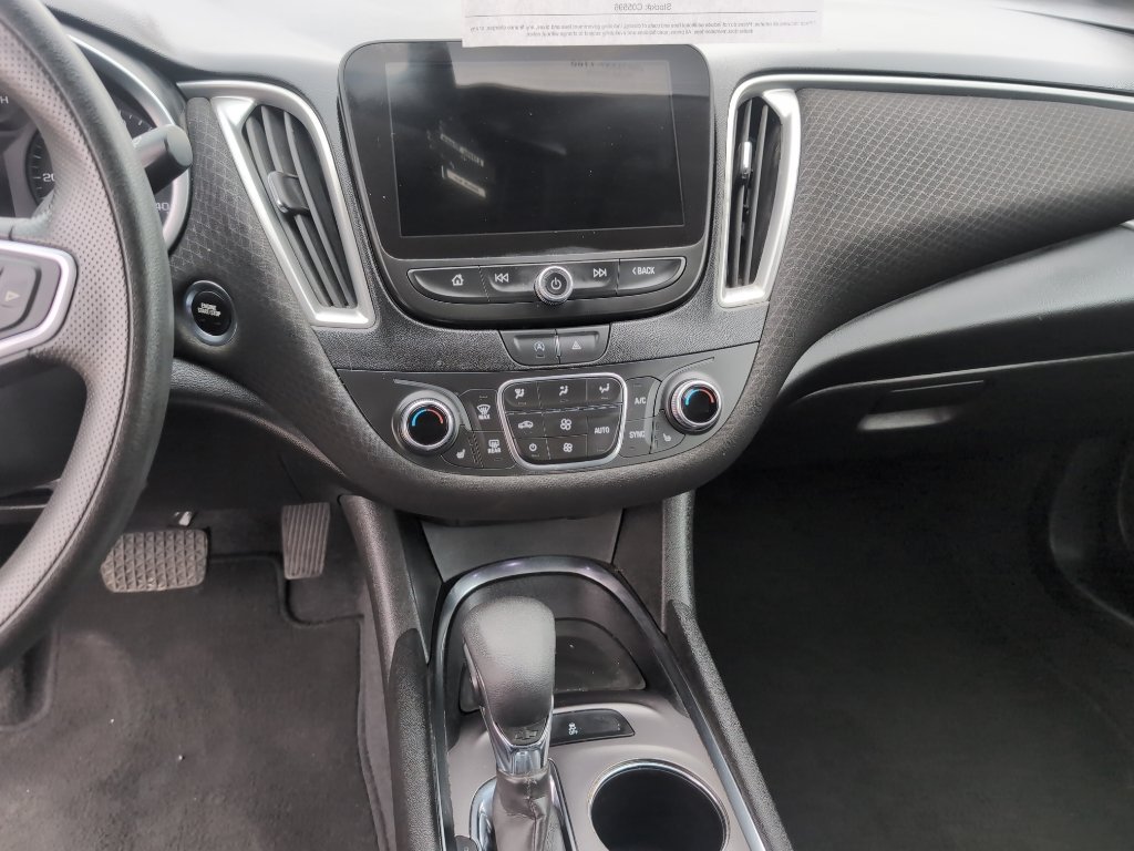 Used 2023 Chevrolet Malibu LT image 14