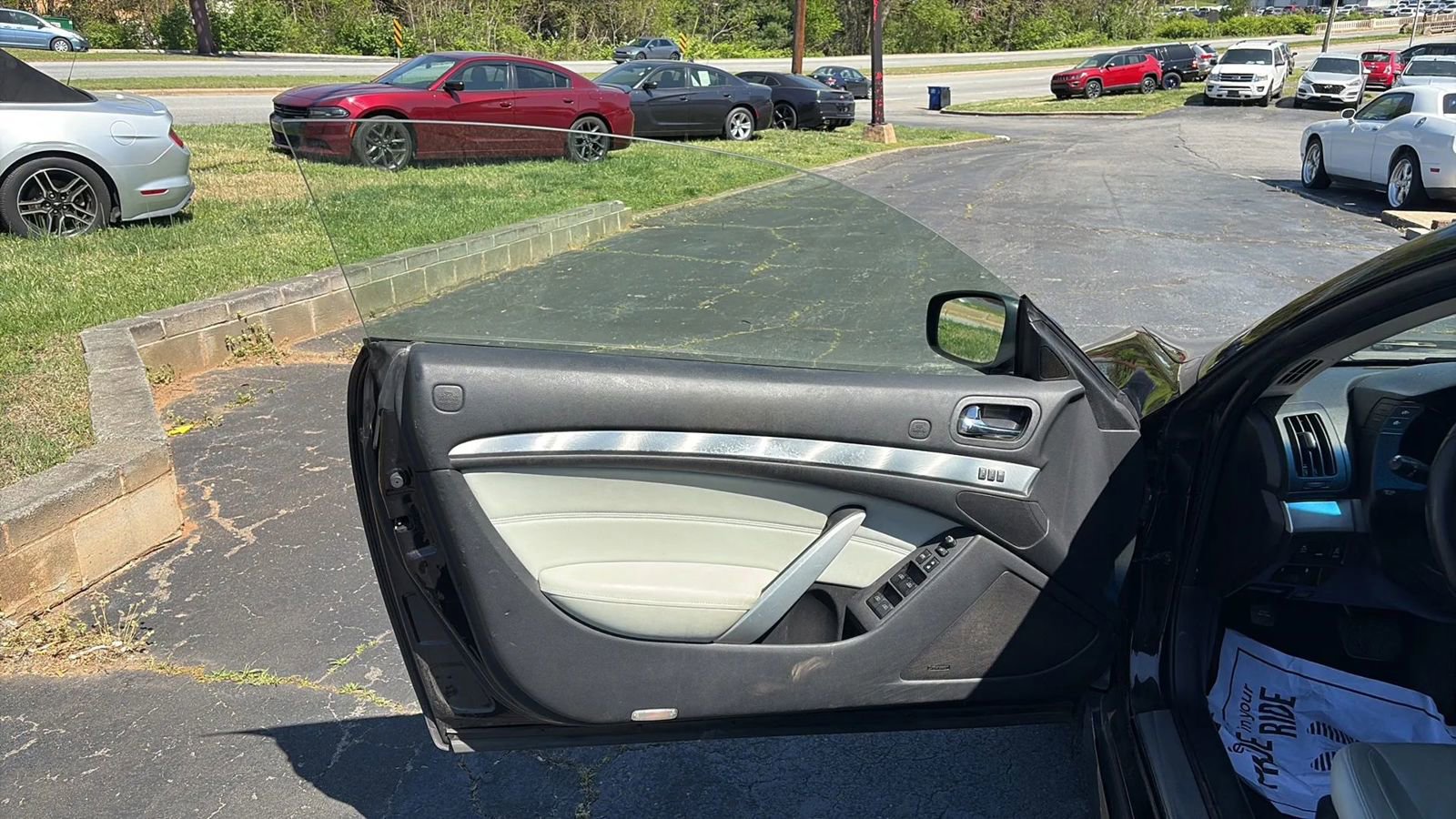 Used 2012 INFINITI G37 Limited Edition w/ Premium Pkg image 9