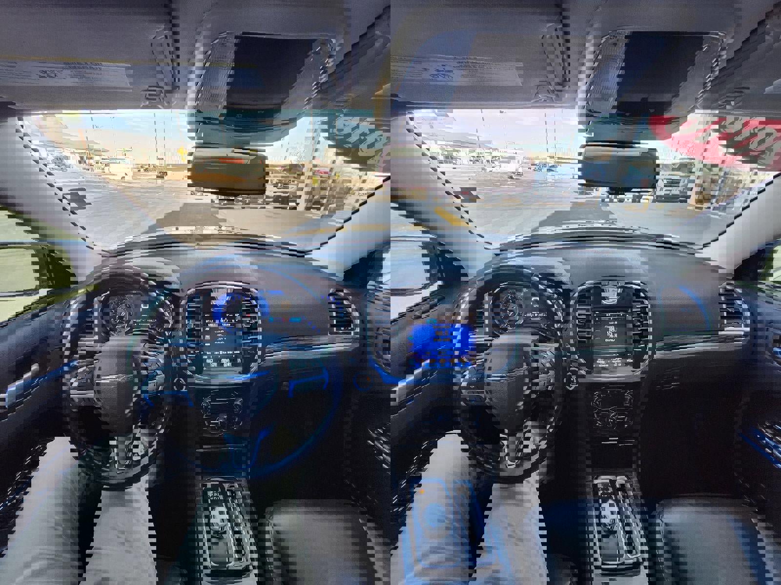 Used 2016 Chrysler 300 Limited image 8