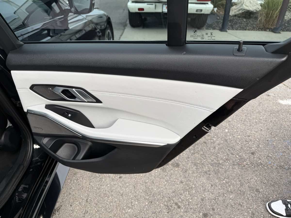 Used 2021 BMW M3 Competition w/ Executive Package RWD image 22