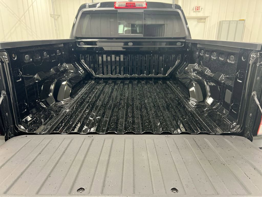 New 2026 Chevrolet Colorado W/T w/ WT Custom Package image 24