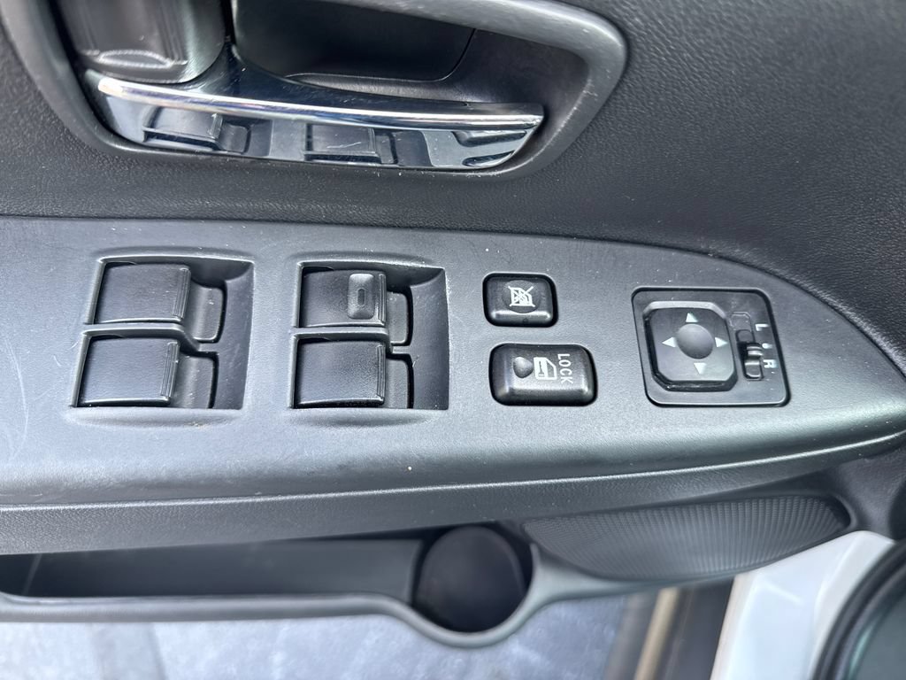 Used 2024 Mitsubishi Outlander Sport SE AWD/4WD image 12