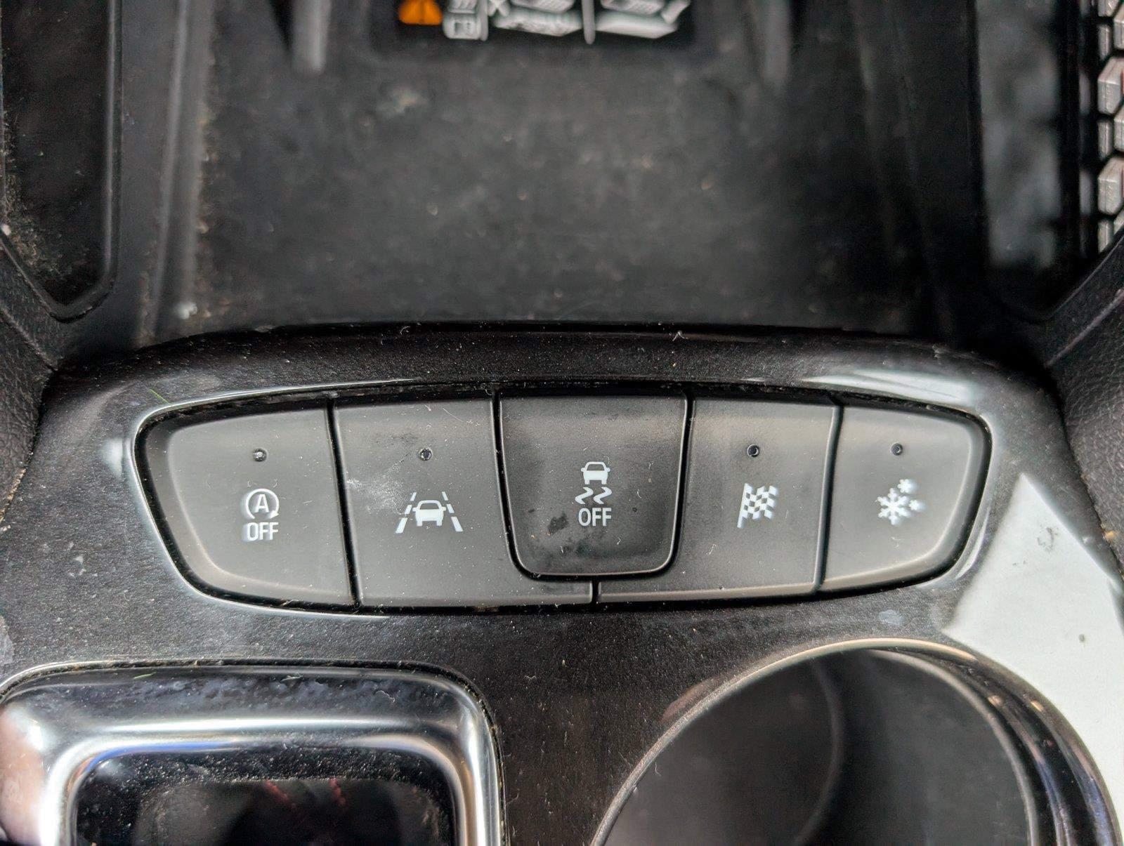 Used 2022 Chevrolet TrailBlazer RS w/ Sun and Liftgate Package FWD image 20