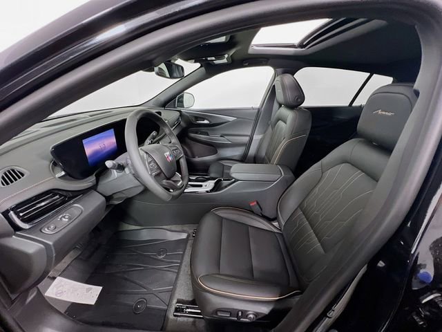 New 2025 Buick Envista Avenir image 16