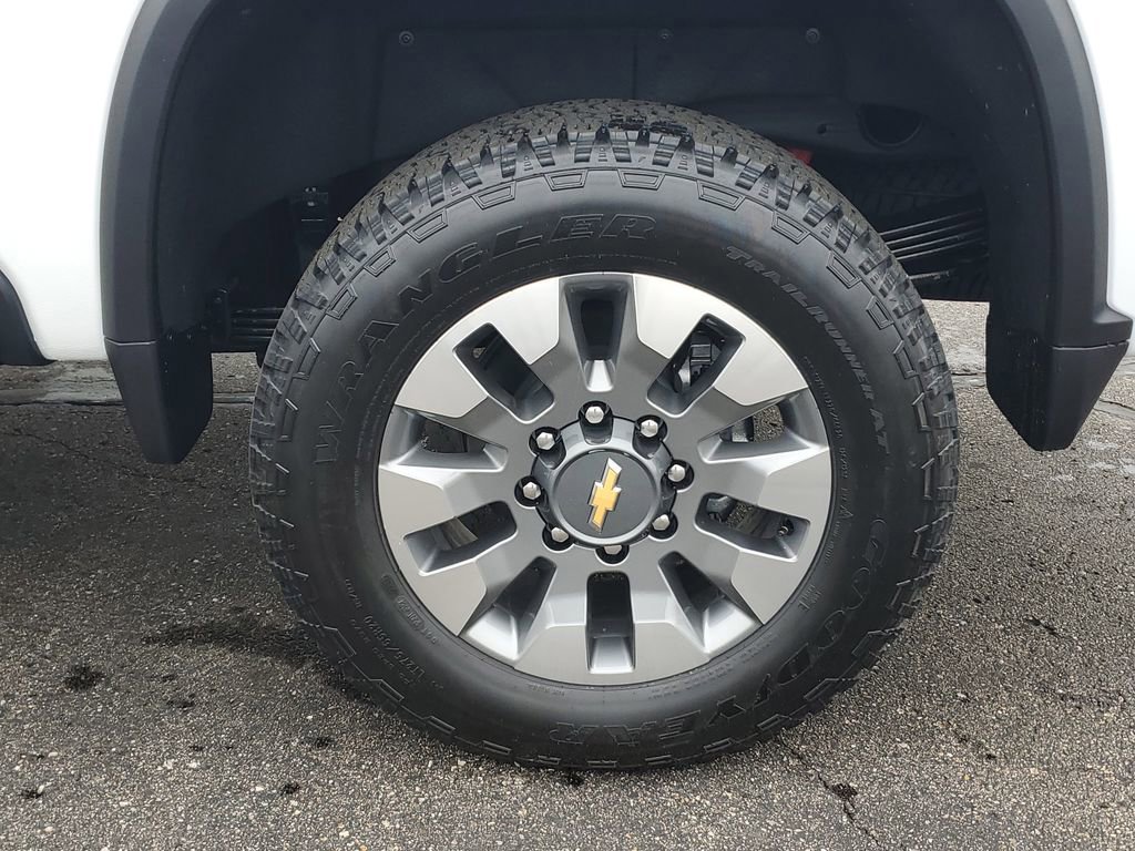 New 2026 Chevrolet Silverado 2500 LT w/ All Star Edition AWD/4WD image 5