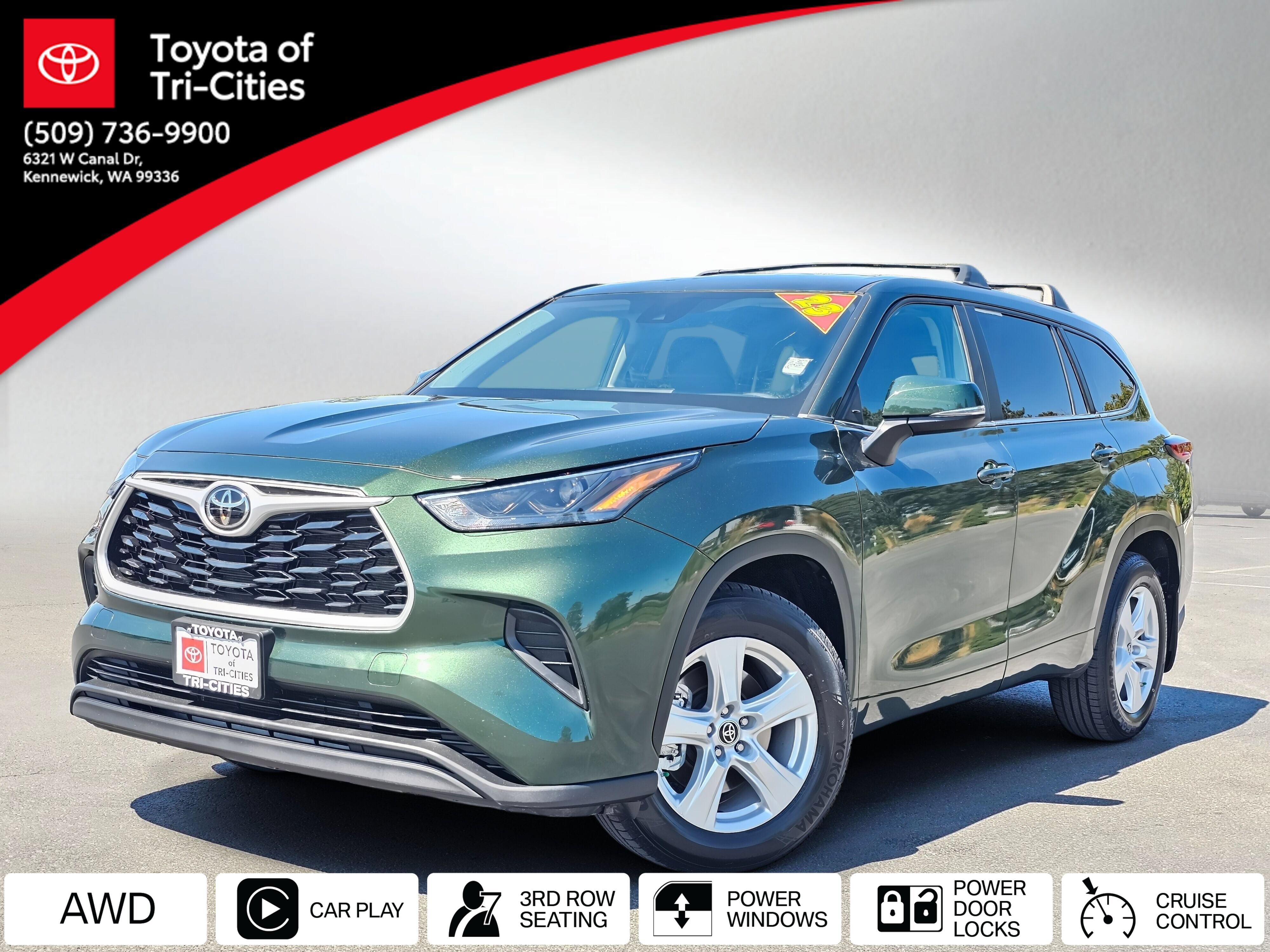 Used 2023 Toyota Highlander L AWD/4WD image 1