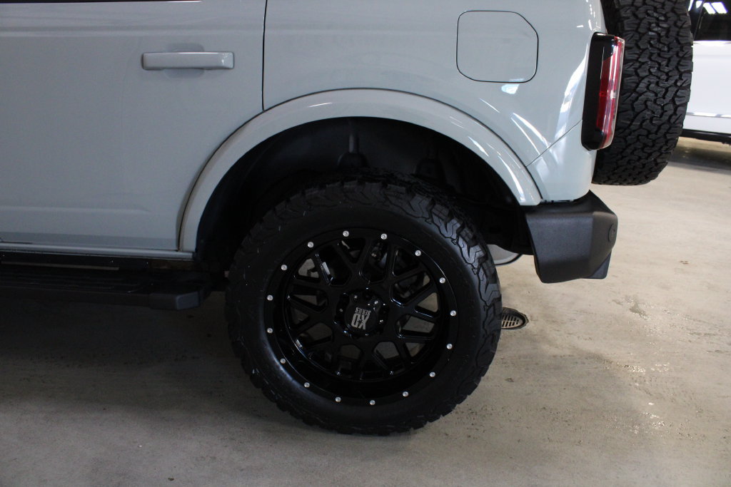 Used 2023 Ford Bronco Outer Banks AWD/4WD image 28