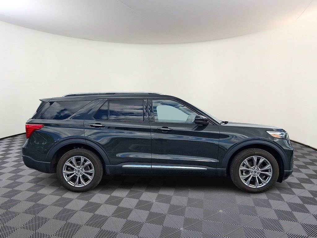 Used 2023 Ford Explorer Limited w/ Equipment Group 301A AWD/4WD image 10