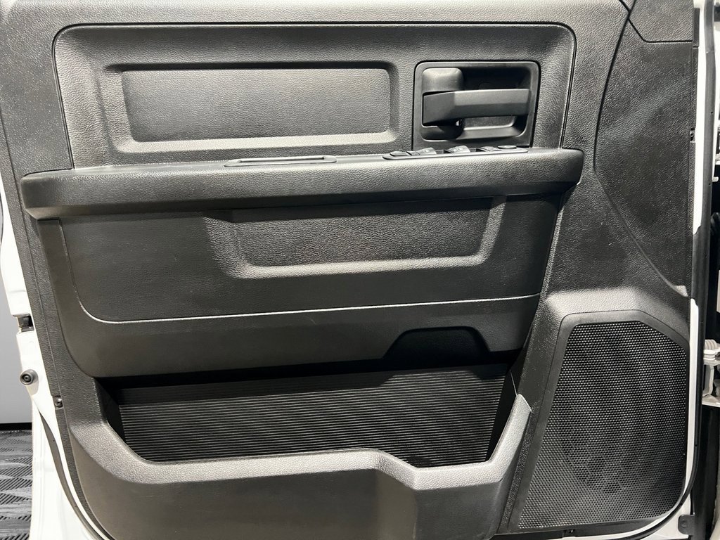 Used 2019 RAM 1500 Express image 22