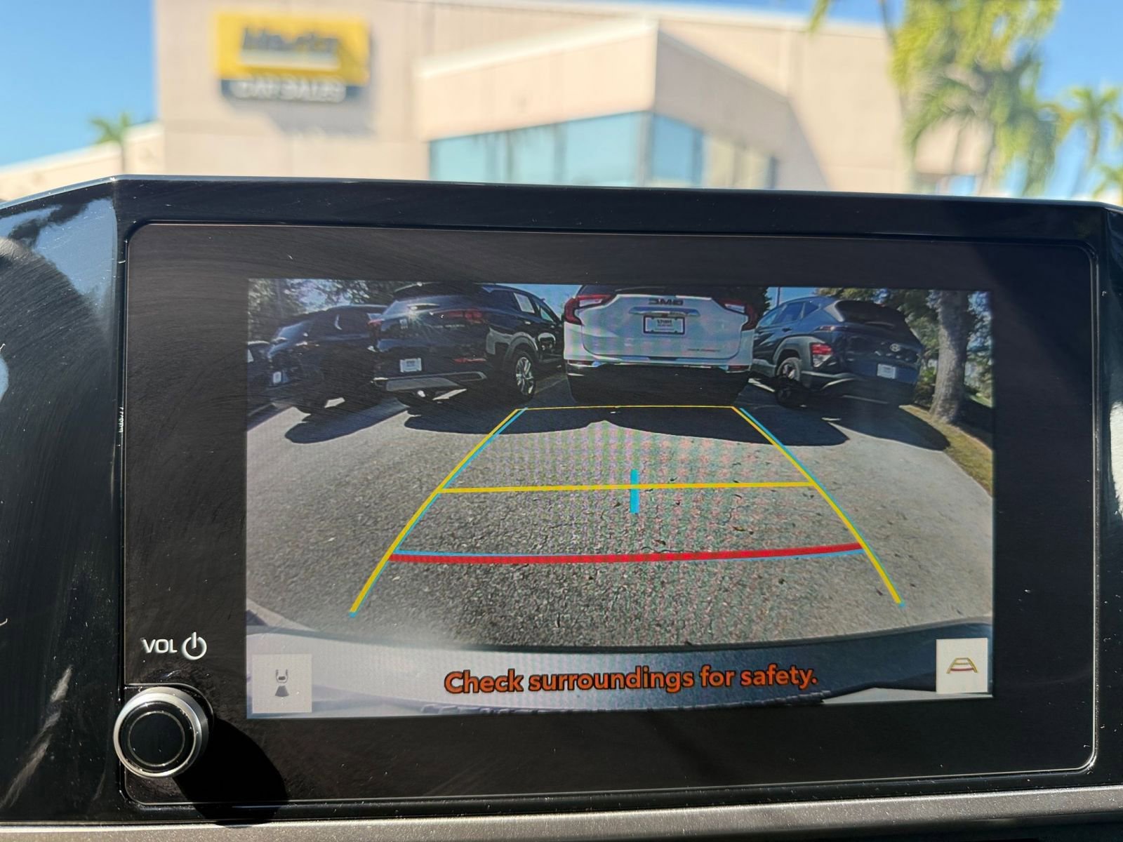 Used 2025 Toyota Camry LE image 17